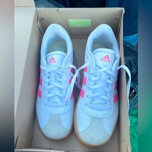 Adidas VL court 3.0 k